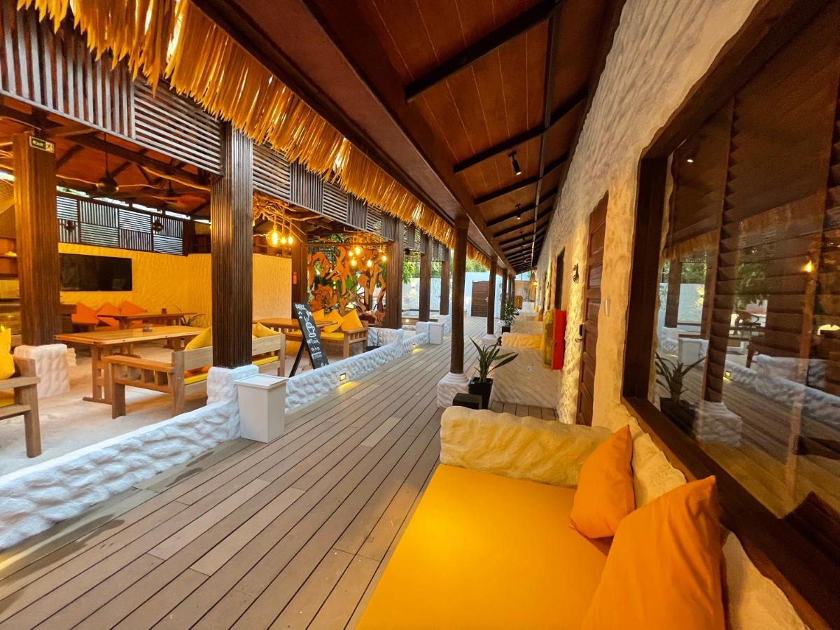 Atholhu Residence Fehendhoo Buitenkant foto